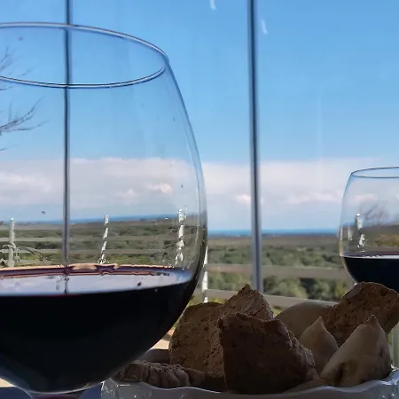 Alojamento de Turismo Rural Masseria Le Terrazze Di Serranova