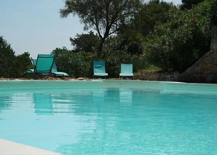 Masseria Le Terrazze Di * Serranova
