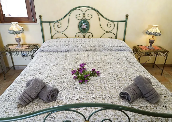 مزرعة للإقامة Masseria Le Terrazze Di Serranova